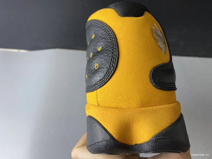 13 AR4390-035 League High Air Retro Jordan Oregon 0923